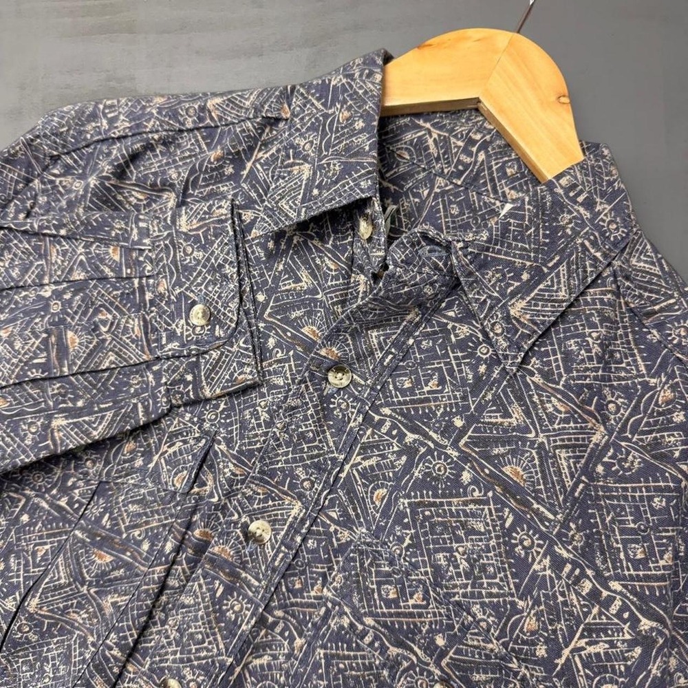 Vintage L.L.Bean Button Down Shirt Blue Geometric Tribal Print Mens Small DD36